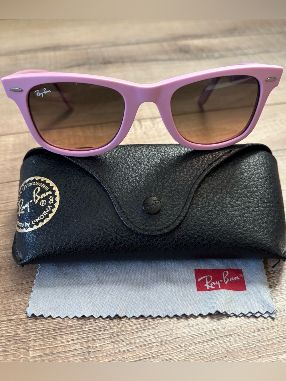 RARE Matte Pink Ray-Ban RB2140 Original Wayfarer sunglasses